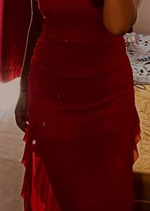 Chic Red Strapless Ruffled Dress