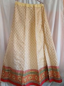 Elegant Cream Brocade Skirt