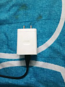 Oppo Fast Charger 33 watt