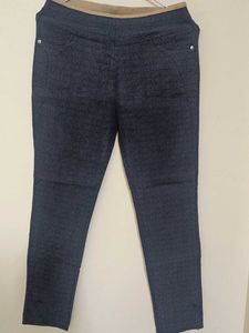 Stylish Black Patterned Trousers