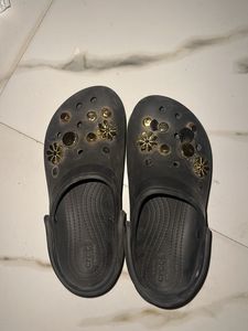 crocs for girls 👌