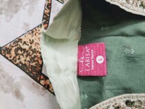 Green Printed Kurta with V-neck
