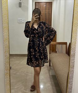 CHIFFON COWN NECK FLORAL DRESS