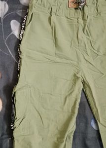 Khaki Cargo Pants with "ONE-STAR" Accent