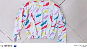 multi colour printed top like new no stains