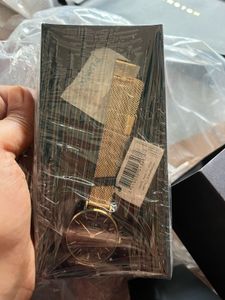 Orignal Daniel Wellington Watch - Gold &amp; Blac