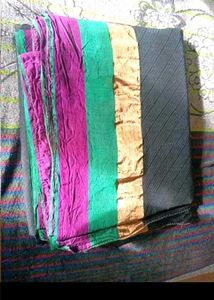 Elegant Grey Saree with Striped Pattern