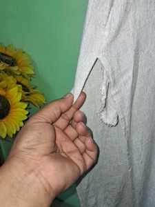 Aurelia Linen Blend Kurta of 1