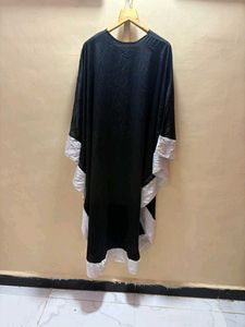 Unique imported Black &amp; White Kaftan abaya