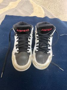 OG NIKE AIR JORDANS JUMPMAN Sneakers