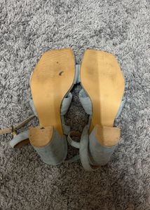 summer baddie block  heels