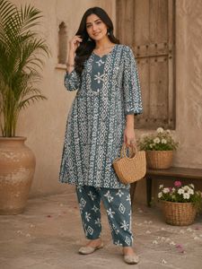 🇳🇿💫🎀Stylish Teal & White Printed Kurta Set
