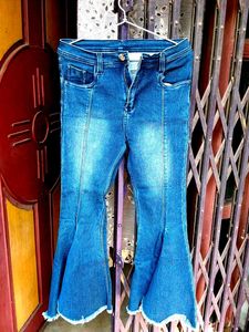 Ruffle Hem Flare Jeans