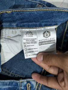 Levi's Classic Blue Denim Jeans