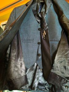 kid's Blue Blazer with Tie