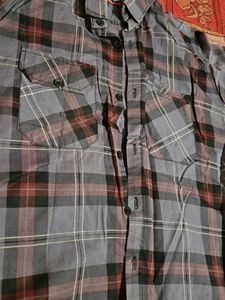 Men's Grey Plaid Button-Up Shirt