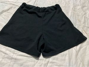 Comfy Black Shorts