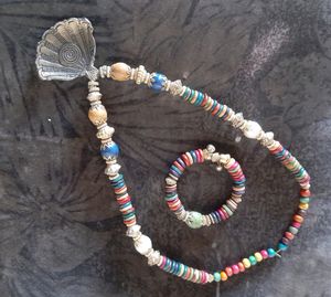 Neckless