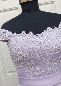 Big offer today 🏷️💰Off-Shoulder Gown