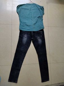 Funny Face Graphic Tee &amp; Ripped Jeans Set