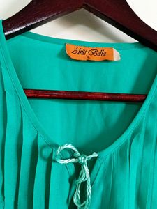 Sea Green Top
