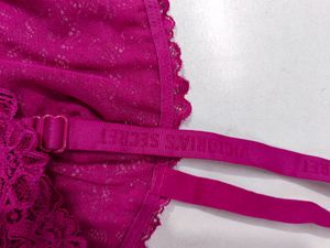 Victoria's Secret Bra size XS