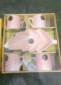 Pink Speckled Coffee Mug Set with Leaf Dish