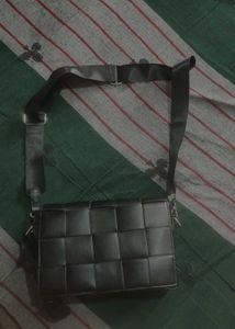 Tynimo Brand Women's Sling bag Totally New