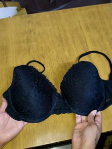 Black Lace Padded Underwired Bra