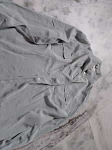 Elegant Women's Collared Shirt