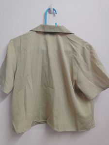 Beige crop shirt