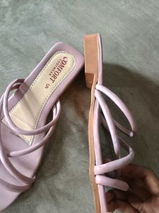 Chic Pink Strappy Flat Sandals