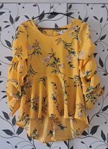 👗Vibrant Floral Yellow Ruffled Sleeve Top