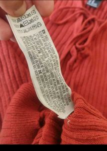 FOREVER 21 Ribbed Knit Lace-Up Top