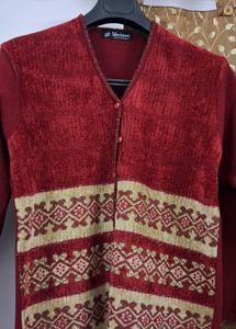 Women Wool Sweater With Button