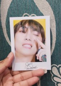 BTS V Fila Photocards