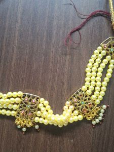 Elegant Pearl Necklace Set