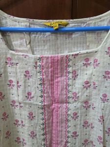 Global Desi Elegant Floral Print Kurta