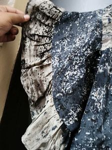 Unique Print Ruffle Sleeve Top