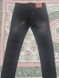 Levi’s Women’s Black Shaded Jeans | Waist 32 | Sty
