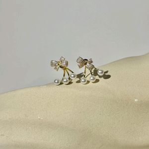 Korean Bow Earing..