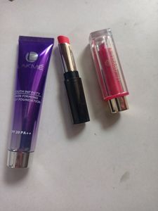 Foundation With Lipstick