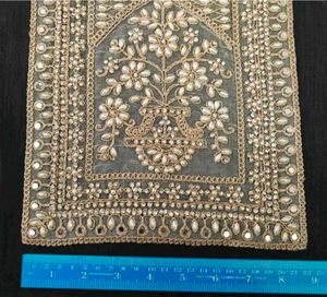 Embroidered Blouse Neck Patch