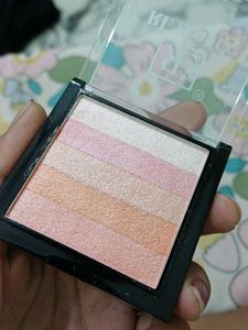 RL Beauty Highlighter Palette