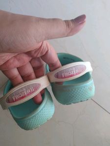 C 13 Sized Crocs , Frozen Theme