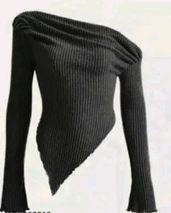 cute y2k asymmetrical off shoulder black top