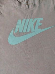 comfy nike t shirt Only