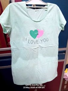 Cute "I Love You" Heart Graphic T-Shirt