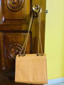 Sling Bag