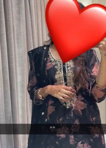 Elegant Black Floral Kurta Set